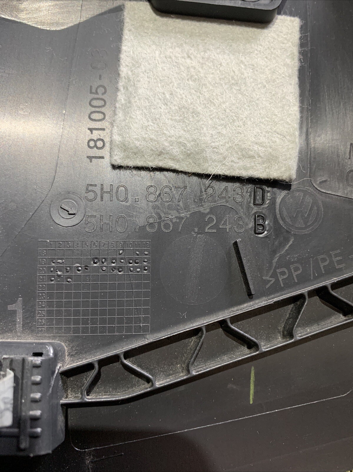 Rivestimento Colonna Sinistra Volkswagen Golf 8 5H0867243B