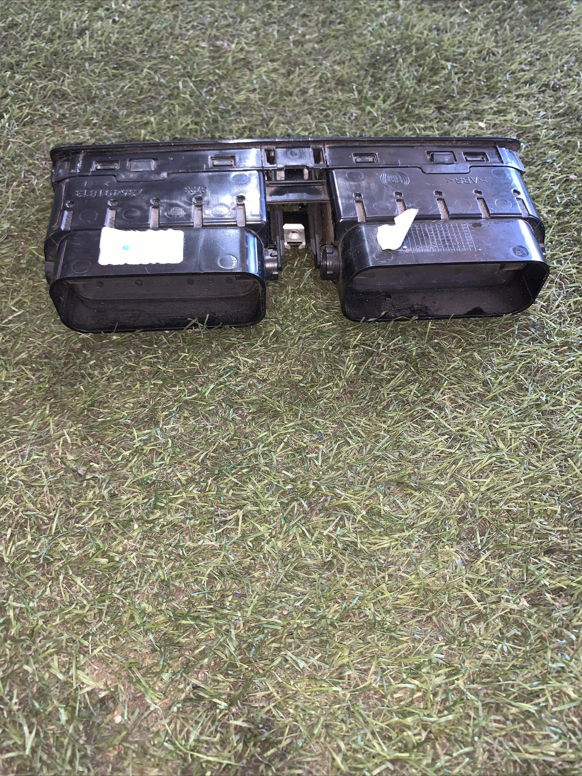 BOCCHETTA ARIA CENTRALE FIAT NEW PANDA 2013  DAL 2012 AL 2019 Cod. 735491813