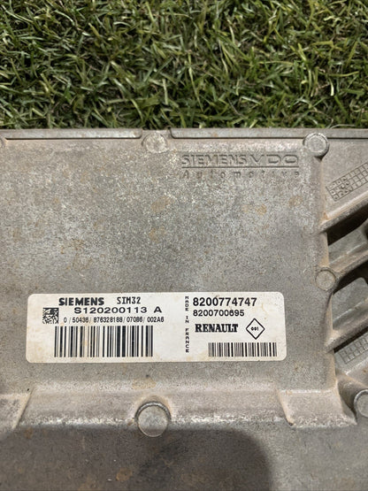 CENTRALINA  MOTORE INIZIONE RENAULT TWINGO 1.2 B 43KW 5M 3P 2009 8200774747