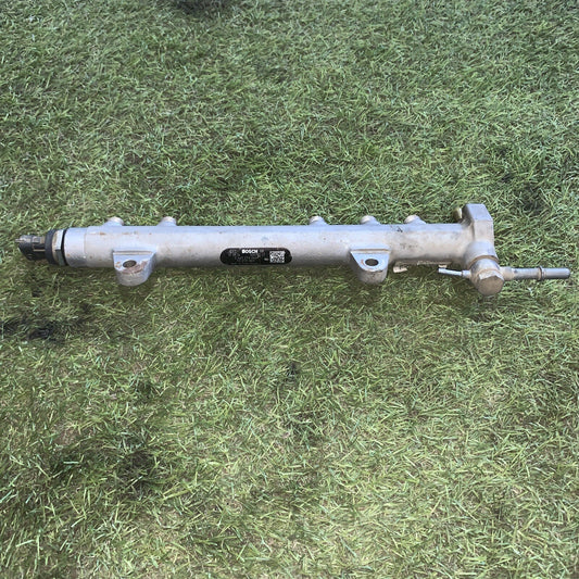 FLAUTO INIEZIONE FIAT PUNTO FIAT PANDA 1.3 ANNO 2007 CODICE 55210069 ORIGINALE