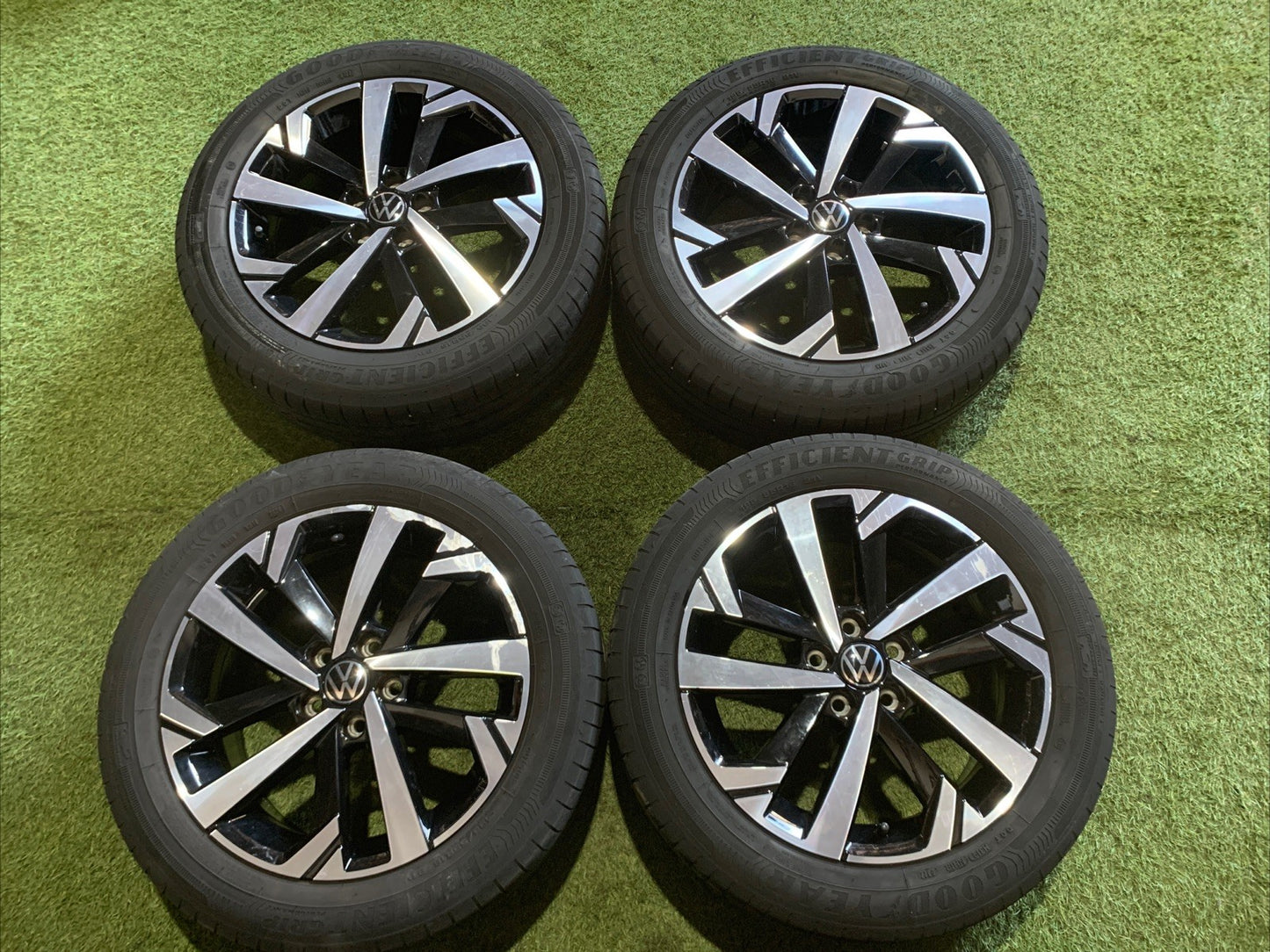 Cerchi In Lega Da 16 Con Gomme Volkswagen Polo 2023 2G0601025T