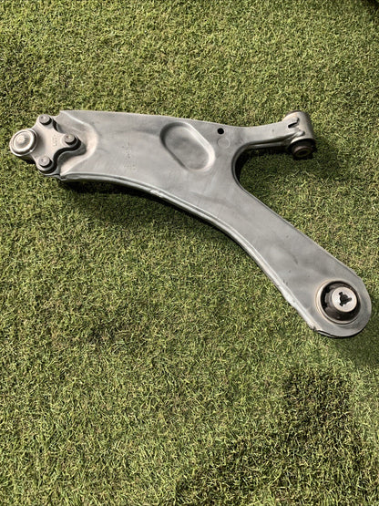 Braccio Oscillante Anteriore Destro Peugeot 2008 2020 9831682780