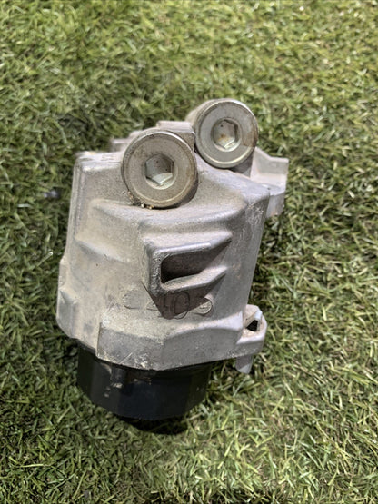 Alloggiamento Filtro Olio Toyota C-HR 2016 15609-37041 2ZR-FXE