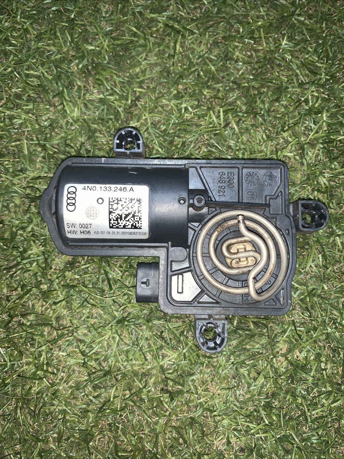 Attuatore Valvola Di Scarico Volkswagen Golf 8R 2.0 Benzina 4N0133246A