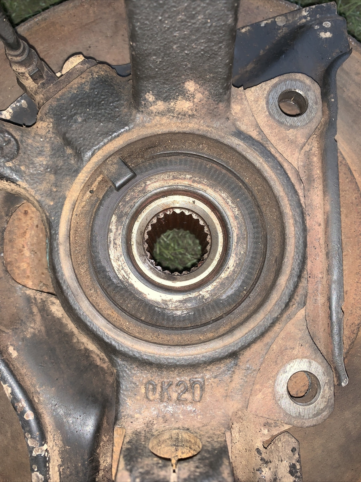 FUSELLO MOZZO MONTANTE ANTERIORE SINISTRO FIAT PUNTO 2 (188)  1.2