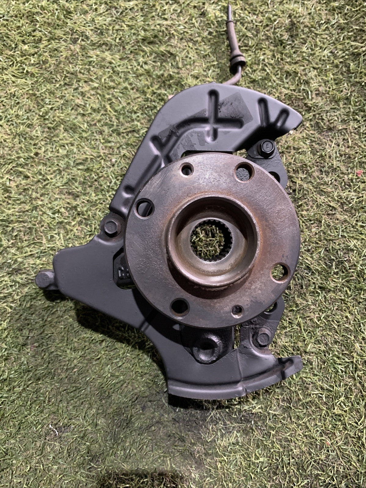 Mozzo Montante Fusello Anteriore Destro Fiat 500 2007 In Poi 1.3 MJT 51872600