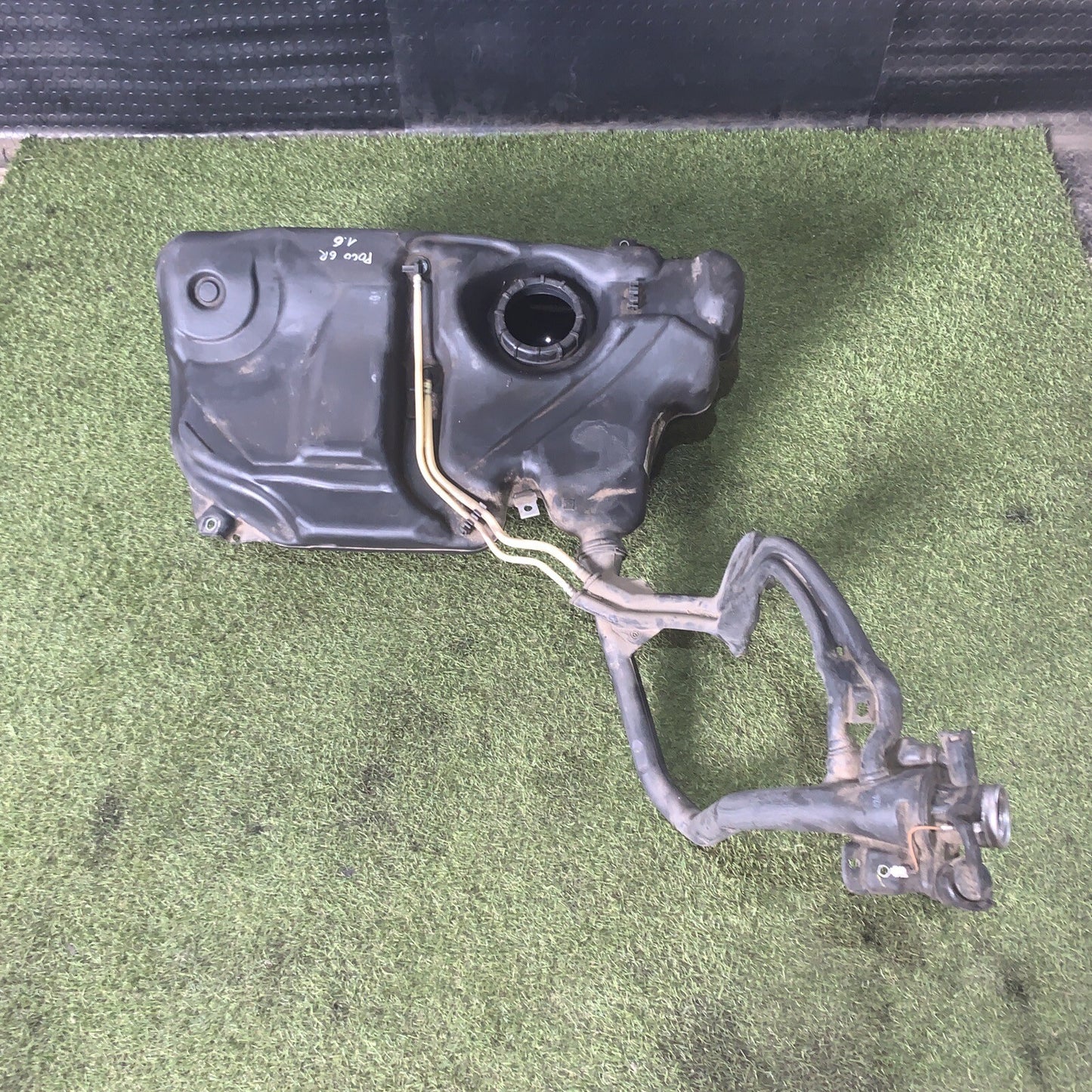 SERBATOIO CARBURANTE DIESEL Volkswagen Polo 5 serie 2012 6R0201085A