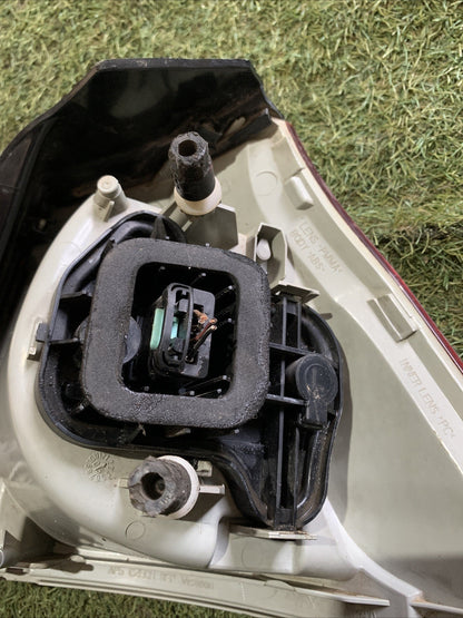 STOP FANALE POSTERIORE SINISTRO VOLKSWAGEN Golf 5 Berlina 1K6945095E