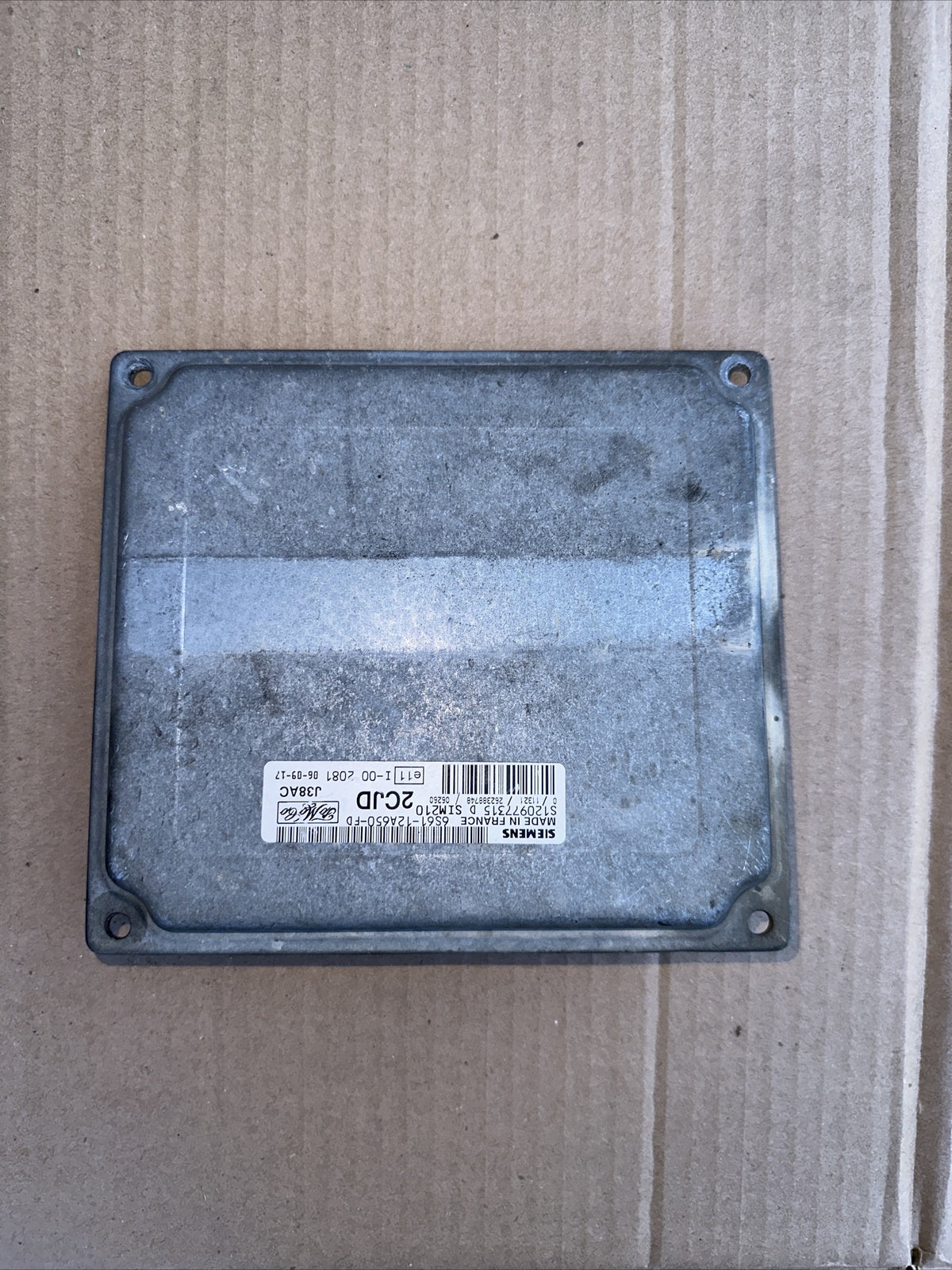 Centralina motore ECU 6S61-12A650-FD per Ford Fiesta Mk5 2002-2008 usata (81484)