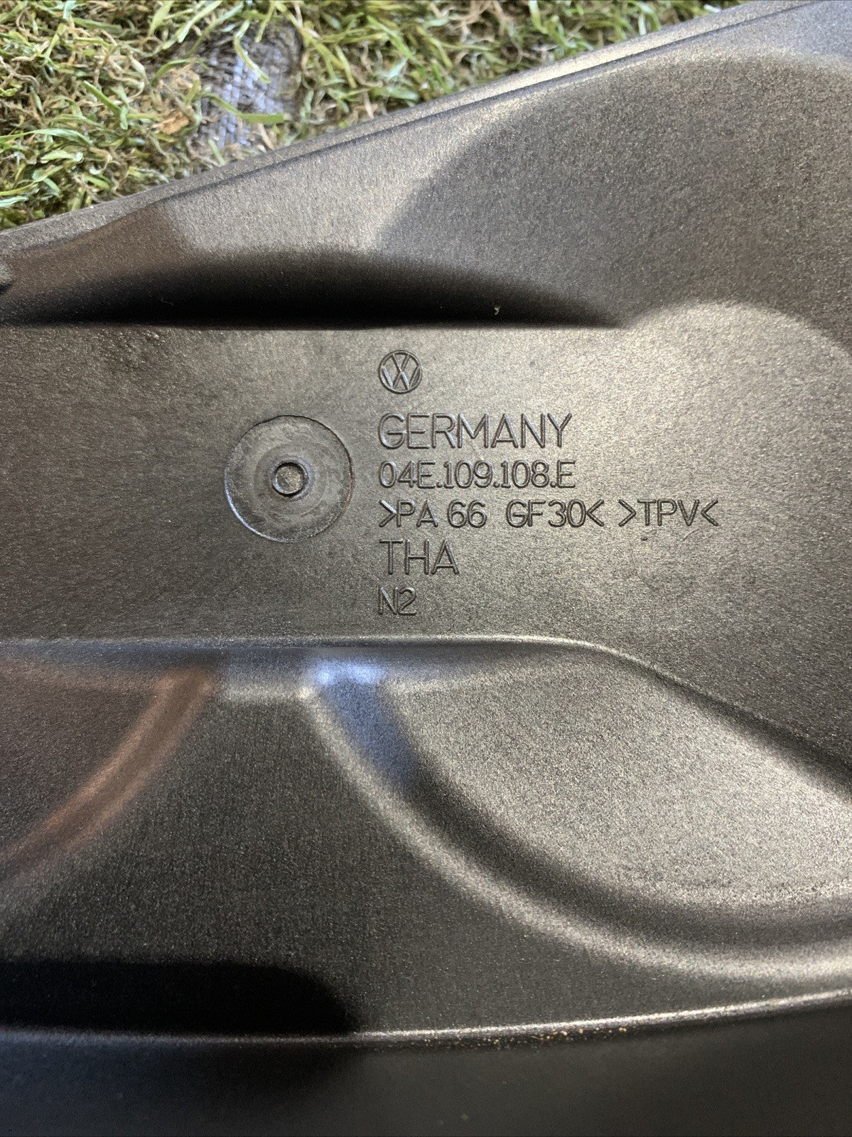 COPERCHIO DISTRIBUZIONE VOLKSWAGEN POLO 2024 1.0 Benzina DKL 04E109108E