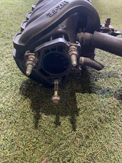Collettore Aspirazione Toyota Yaris 2002 1.5 Benzina 17101-21030