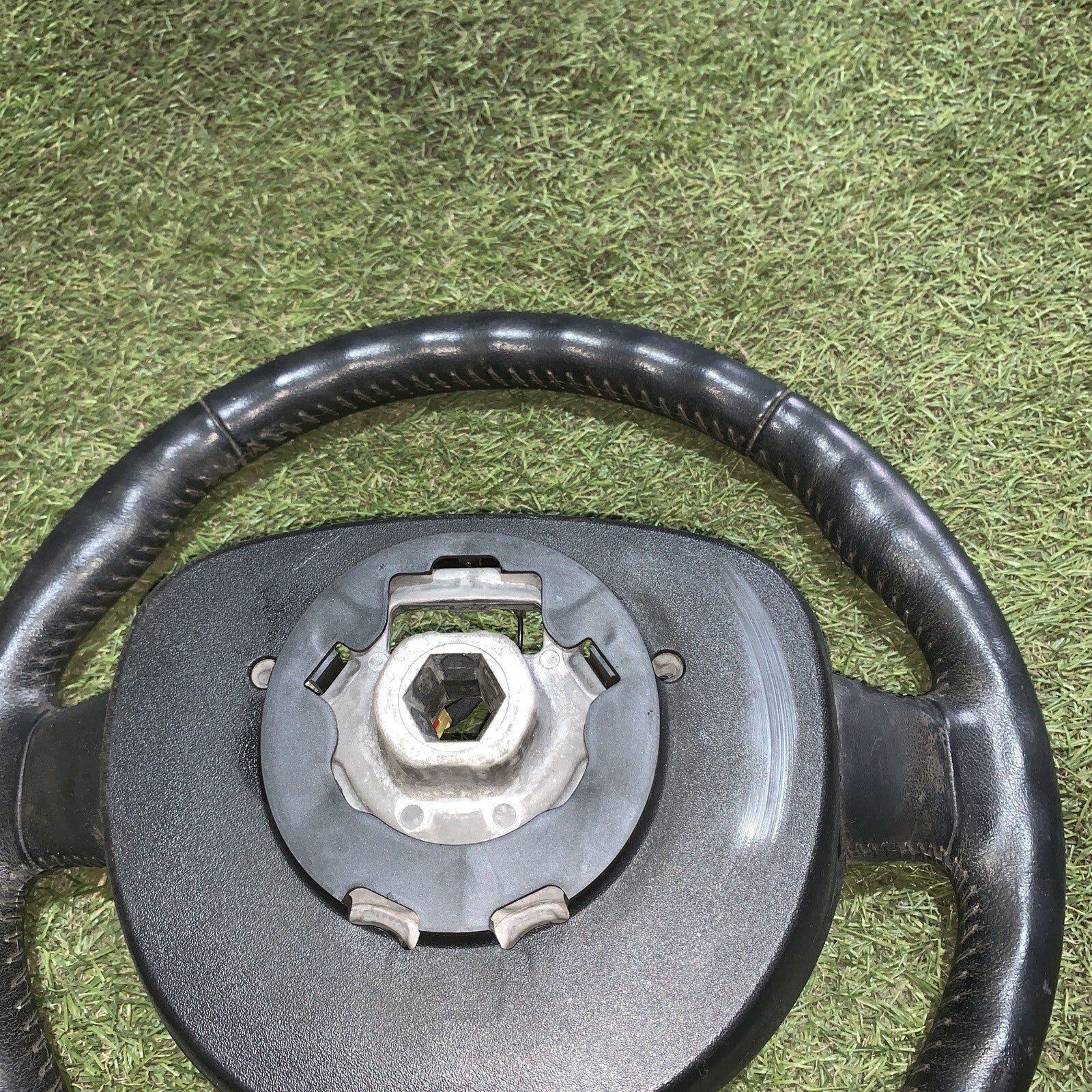 6S6A-3600-B VOLANTE IN PELLE FORD FIESTA (2008)