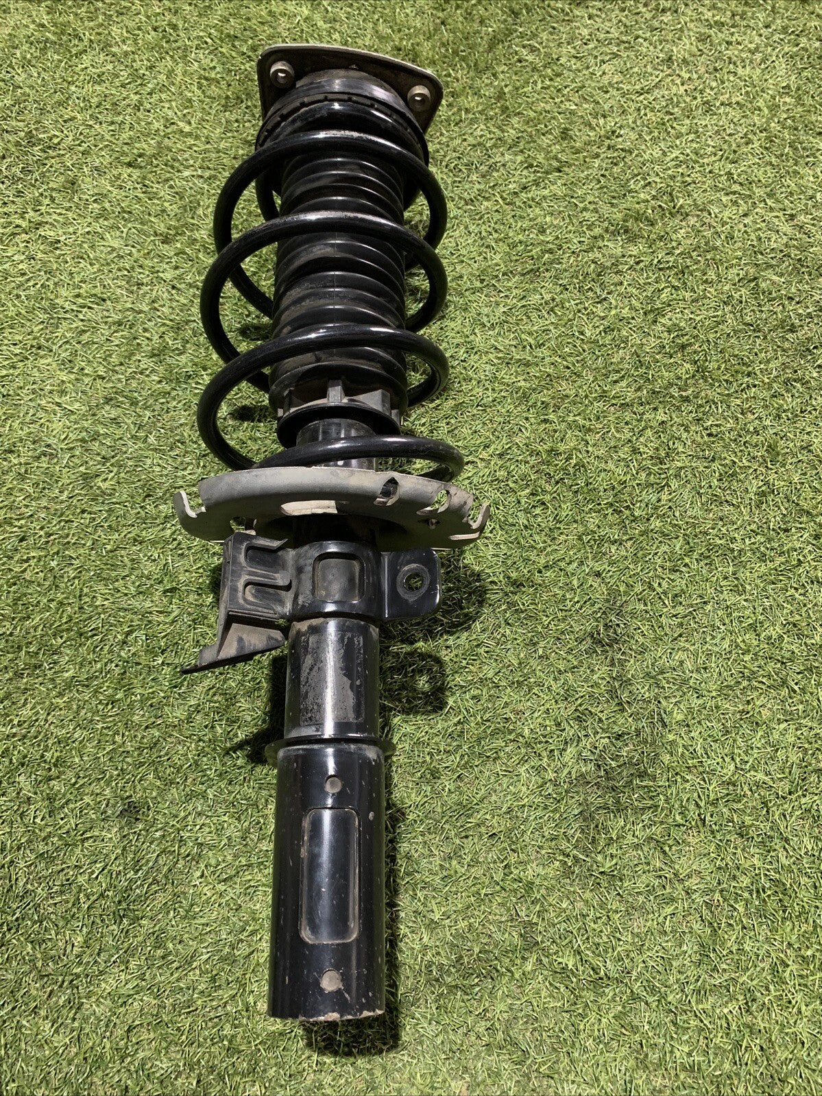 Ammortizzatore Anteriore Sinistro Peugeot 308 2016 1.6 Diesel 9823318680