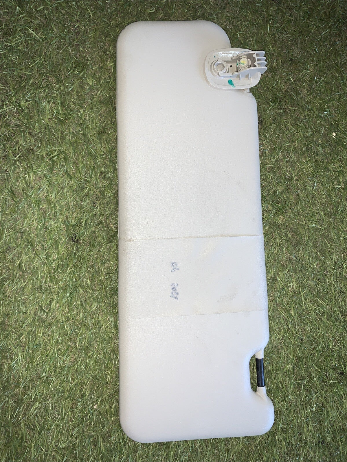 ALETTA PARASOLE LATO SINISTRO DACIA SANDERO ANNO 2015 (964010823R)