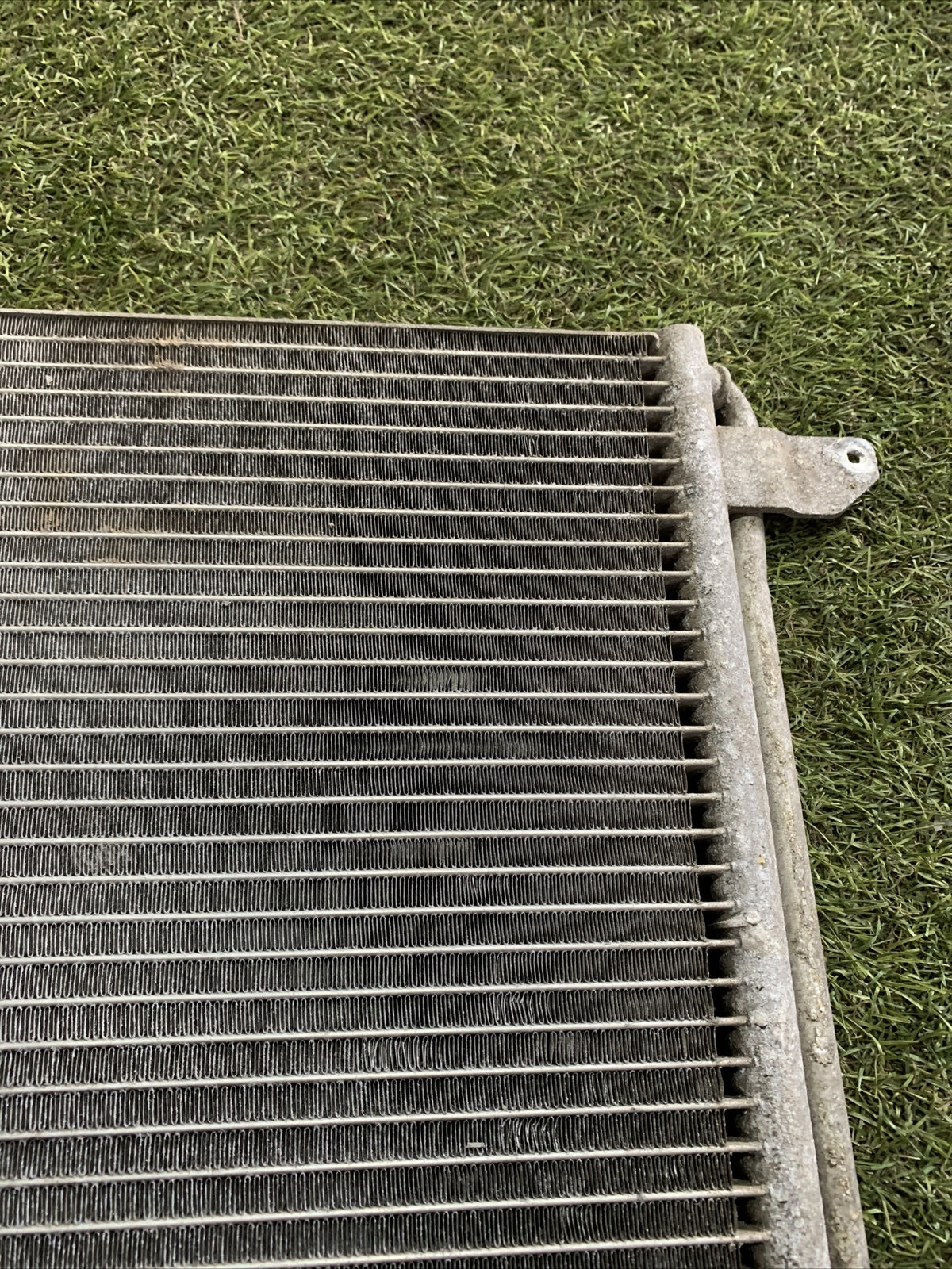 1K0820411N CONDENSATORE RADIATORE CLIMATIZZATORE CLIMA A/C VOLKSWAGEN GOLF 6 1.6