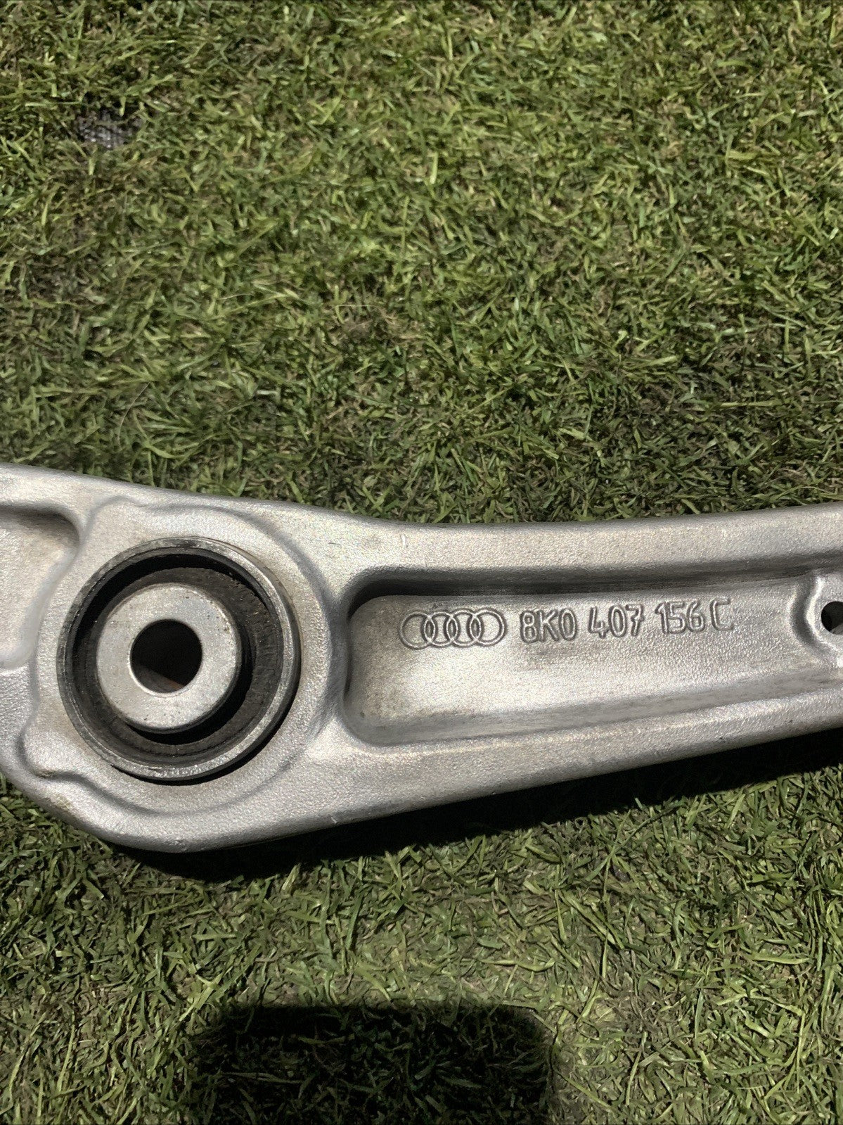 Braccio Oscillante Anteriore Destro Audi A4 2015 2.0 Diesel 8K0407156C