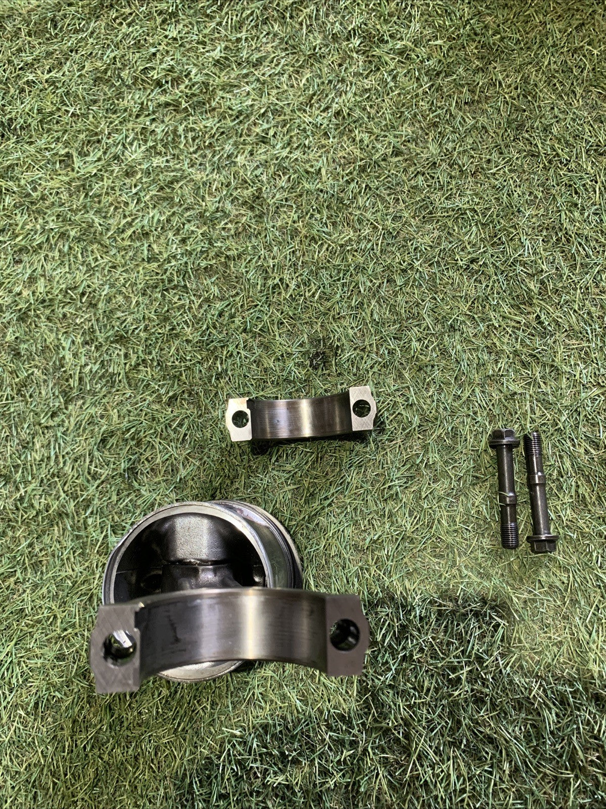 PISTONE MOTORE CON BIELLA FIAT BRAVO 2008 1.6 DIESEL 55202821 (3)
