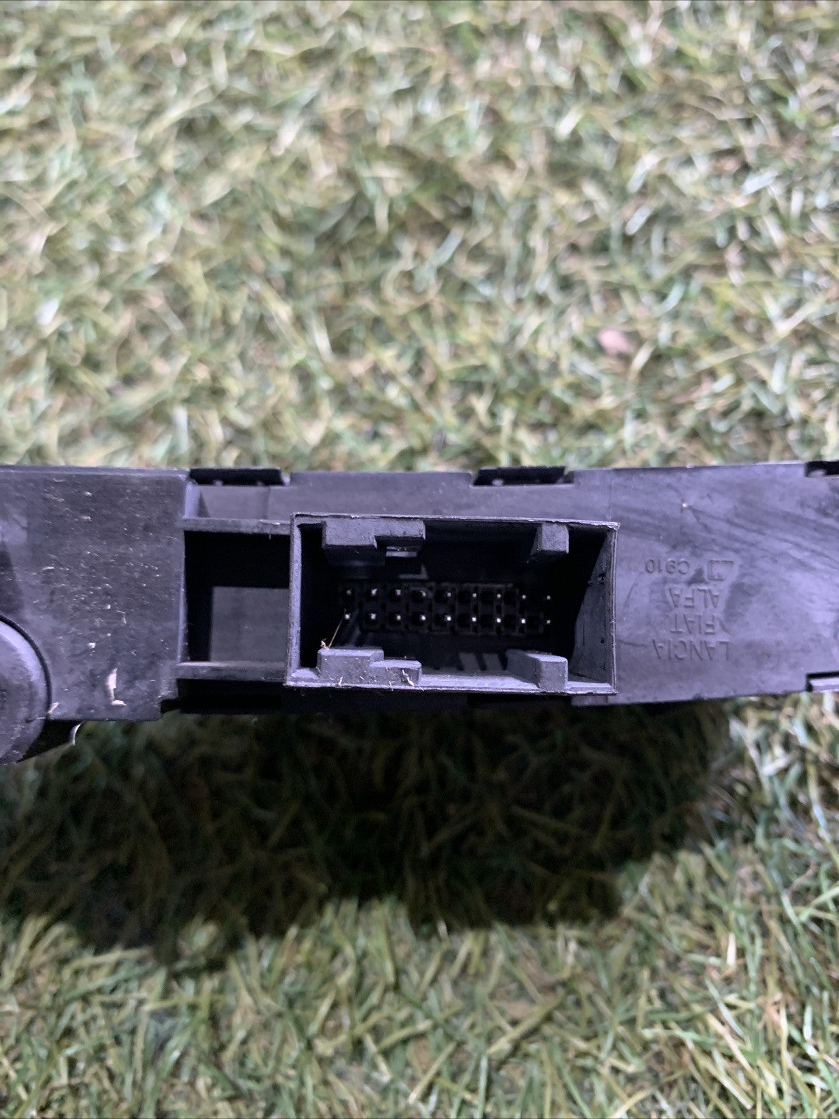 PULSANTIERA MULTIFUNZIONE CENTRALE FIAT 500L 2018 735655891