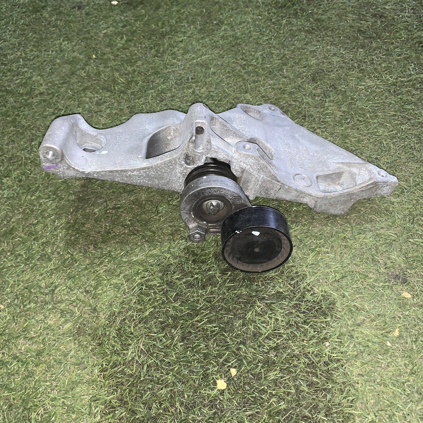 A607201009 117107649R Tendicinghia servizi MERCEDES CLASSE A W176 2018