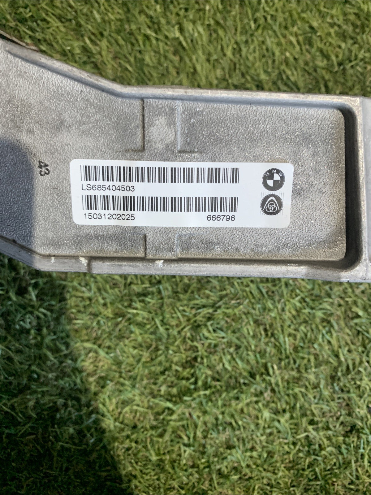 PIANTONE STERZO BMW X3 F25 2.0 DIESEL 190CV 666796 2017