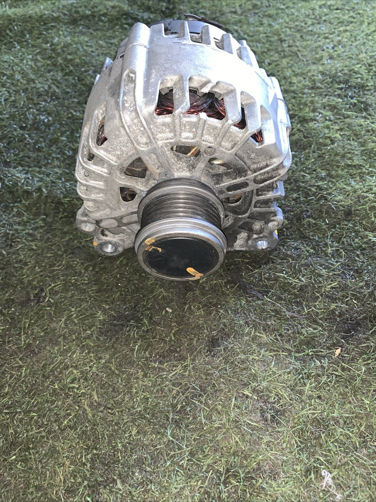 ALTERNATORE VOLKSWAGEN T-Roc Serie 04L903021D 2.0 150CV diesel (2)