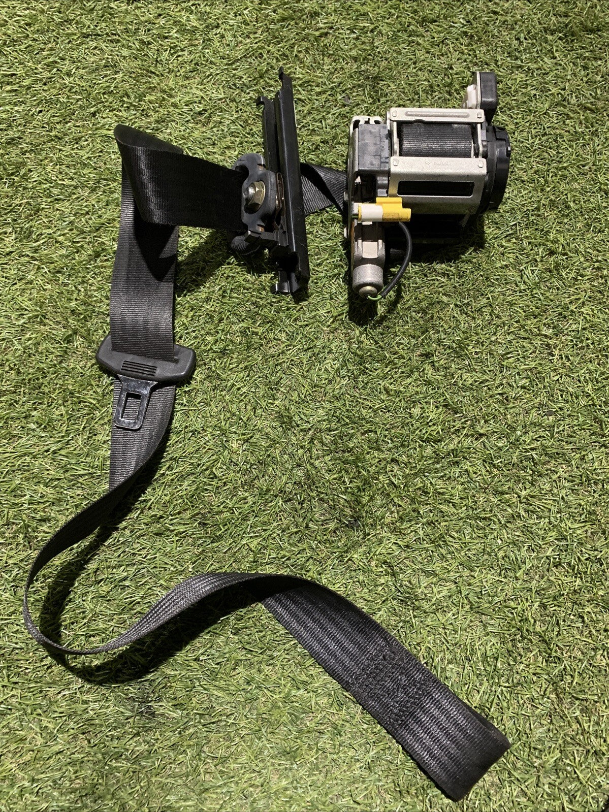 96777143XX CINTURA DI SICUREZZA POSTERIORE DESTRA PEUGEOT 308 1.6 D BERLINA