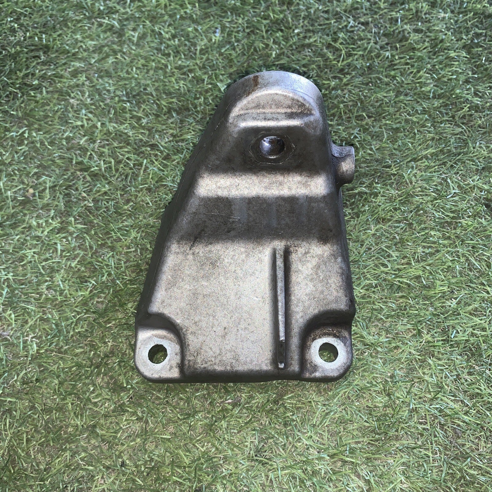 supporto staffa cavalletto di sostegno motore BMW 1.5 DIESEL 6869618-02