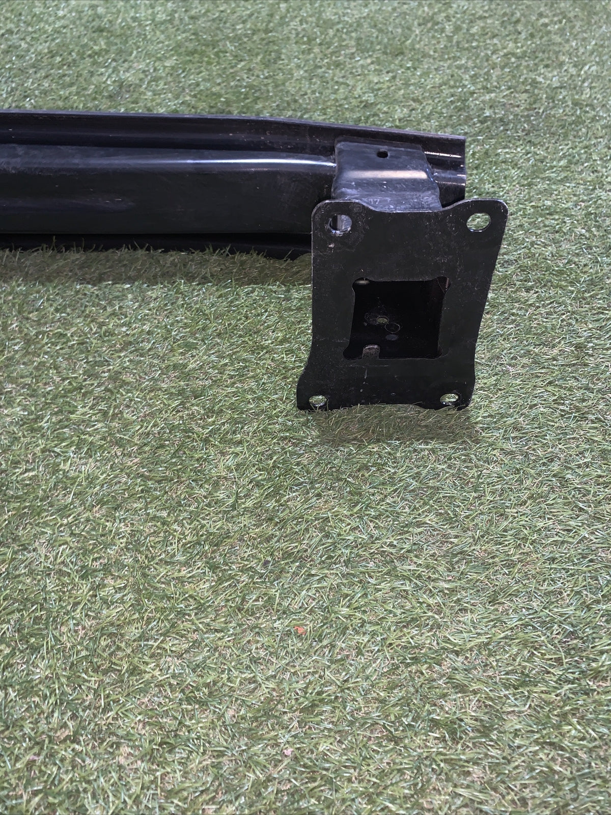 TRAVERSA PARAURTI POSTERIORE VOLKSWAGEN VW T-ROC '19 2GA807305