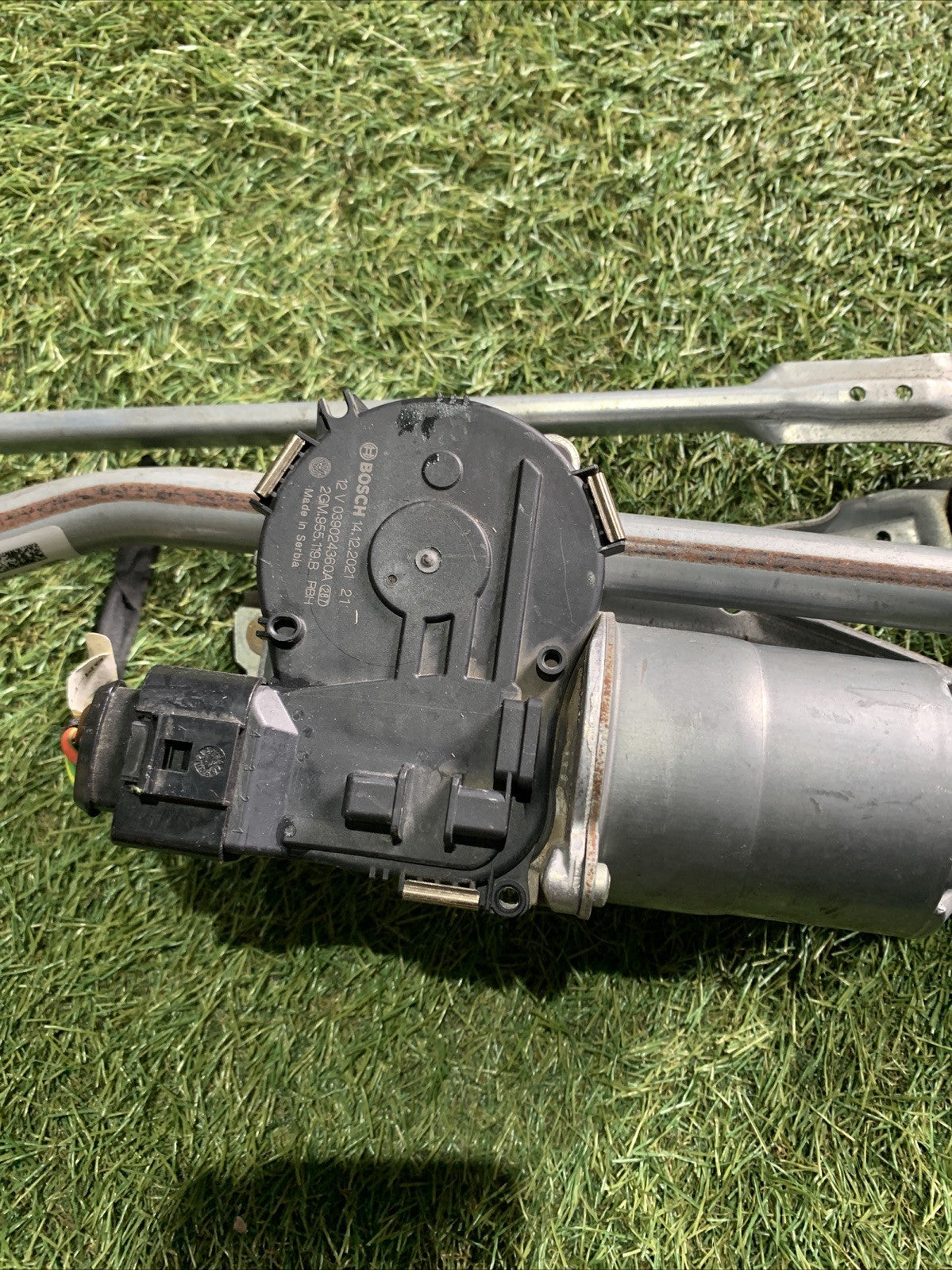 MOTORINO TERGICRISTALLO ANTERIORE PER VOLKSWAGEN T-CROSS Serie 2GM955023A (19>)