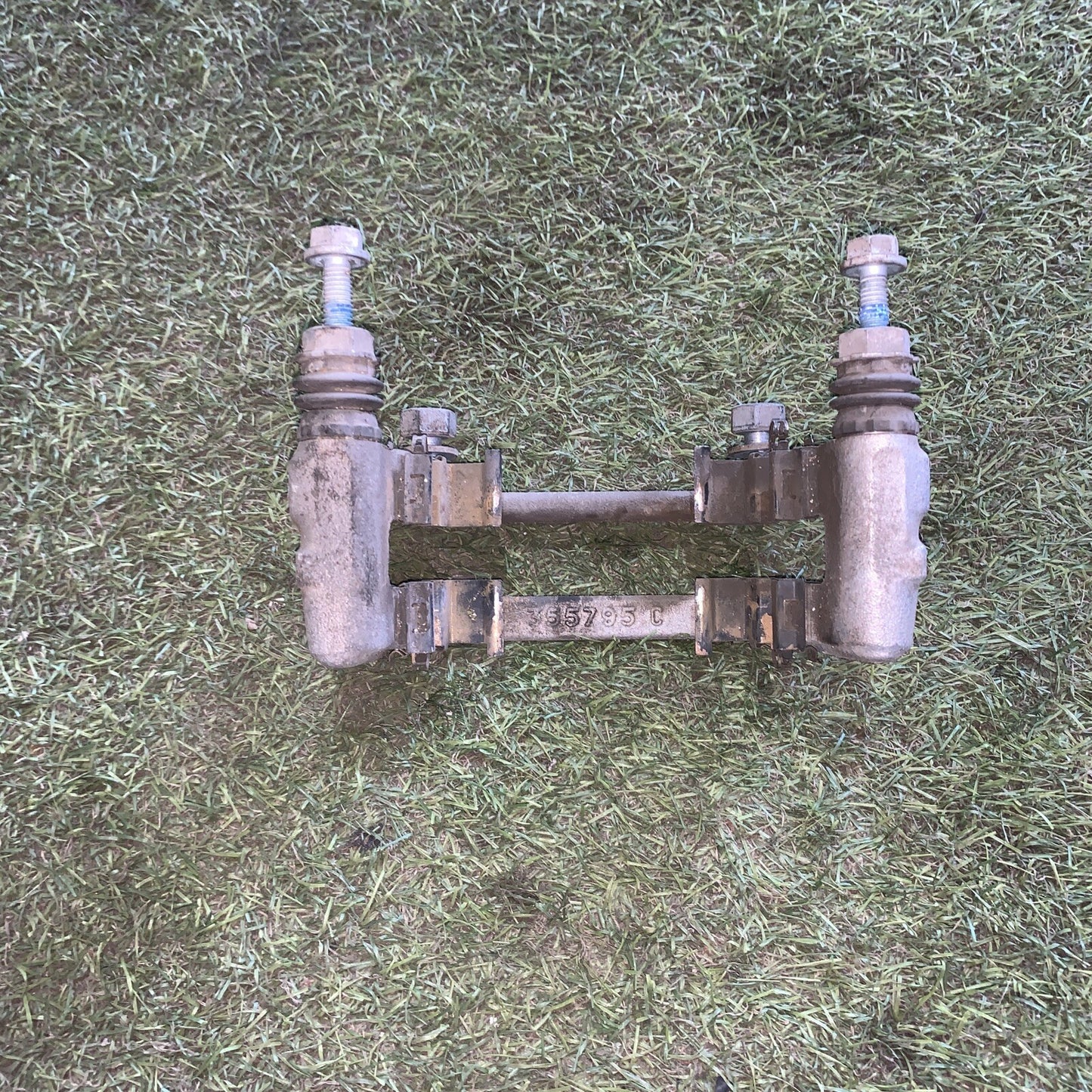 Porta Pinza Freno Posteriore Dx Fiat 500X 1.3 Anno 2018 Originale 355795C (3)