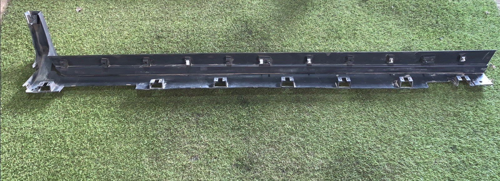 CV44-S10155-A Minigonna sottoporta laterale sx Ford Kuga Restyling 2012-17