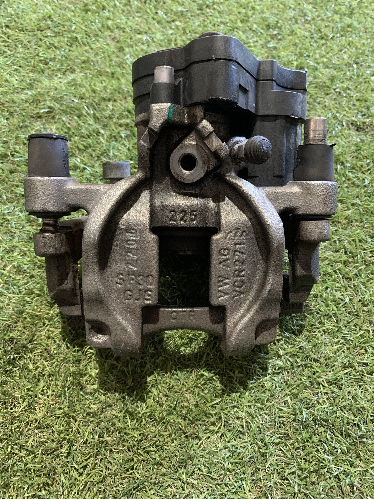 PINZA FRENO POSTERIORE SINISTRA PER AUDI Q2 Serie (GAB) 5Q0615405EE (16 )