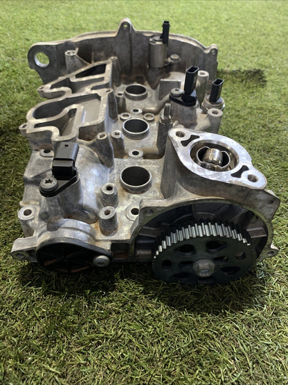 Coperchio Sede Albero A Camme Volkswagen Golf 8 1.0 Benzina 05C103479 Sigla:DLAB