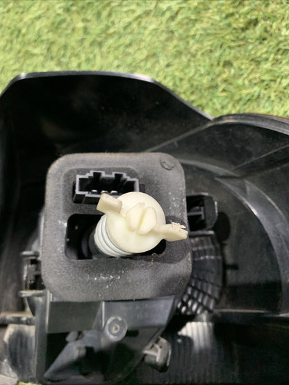 Stop Fanale Posteriore Sinistro Volkswagen Golf 6 02R12548