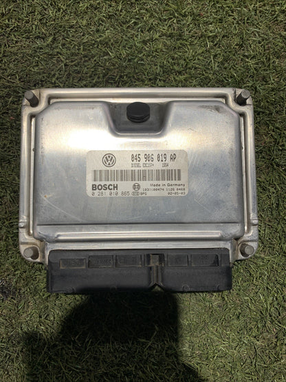 CENTRALINA MOTORE PER VOLKSWAGEN Polo 4° Serie 0281010865 Diesel 1400 (01>09)
