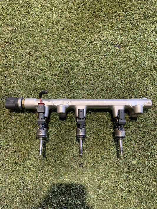 Flauto Inietttori Volkswagen Golf 8 1.0 Benzina DLAB 05C133320A