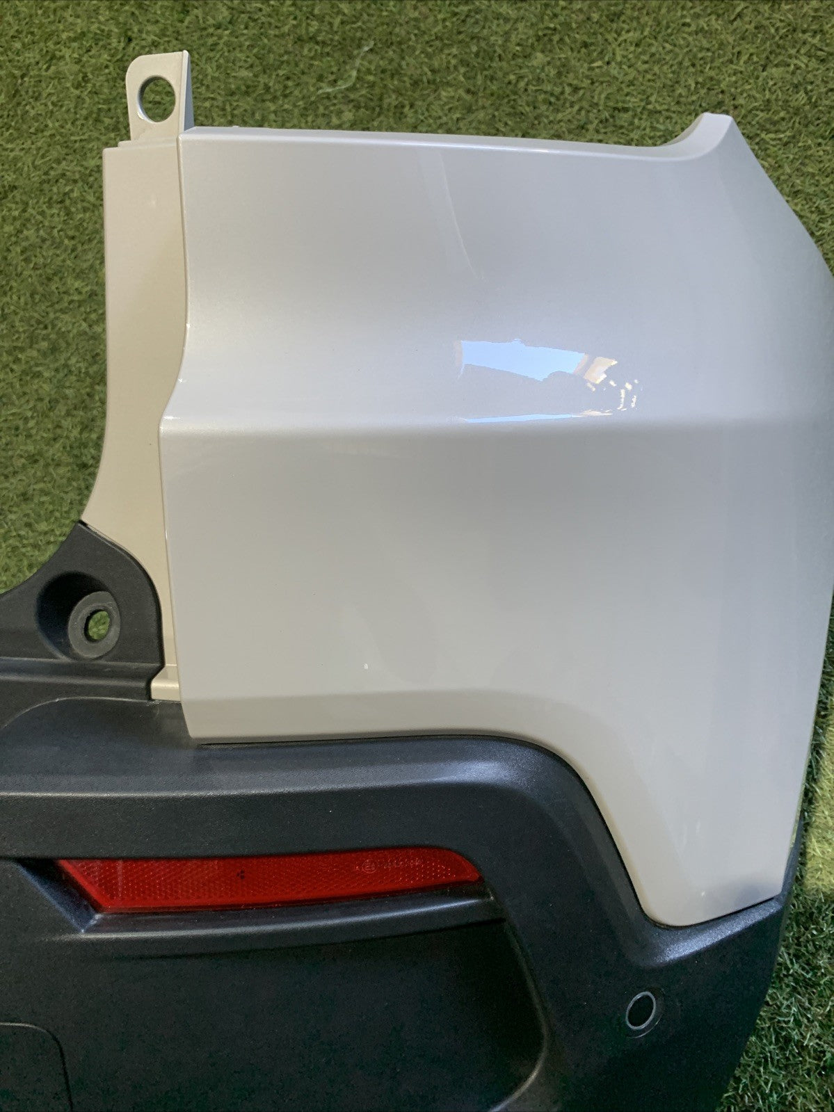 Paraurti Posteriore Jeep Avenger 2025 Con Sensori Di Parcheggio 