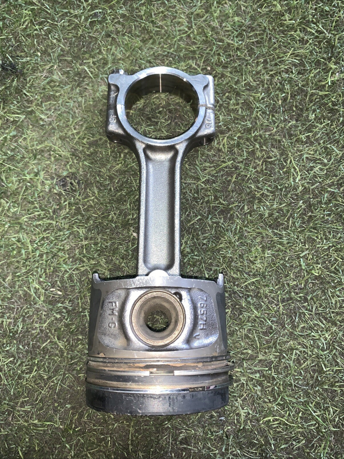 Pistone Con Biella Motore Dacia Sandero 1.5 Diesel K9KC6 7657H (1)