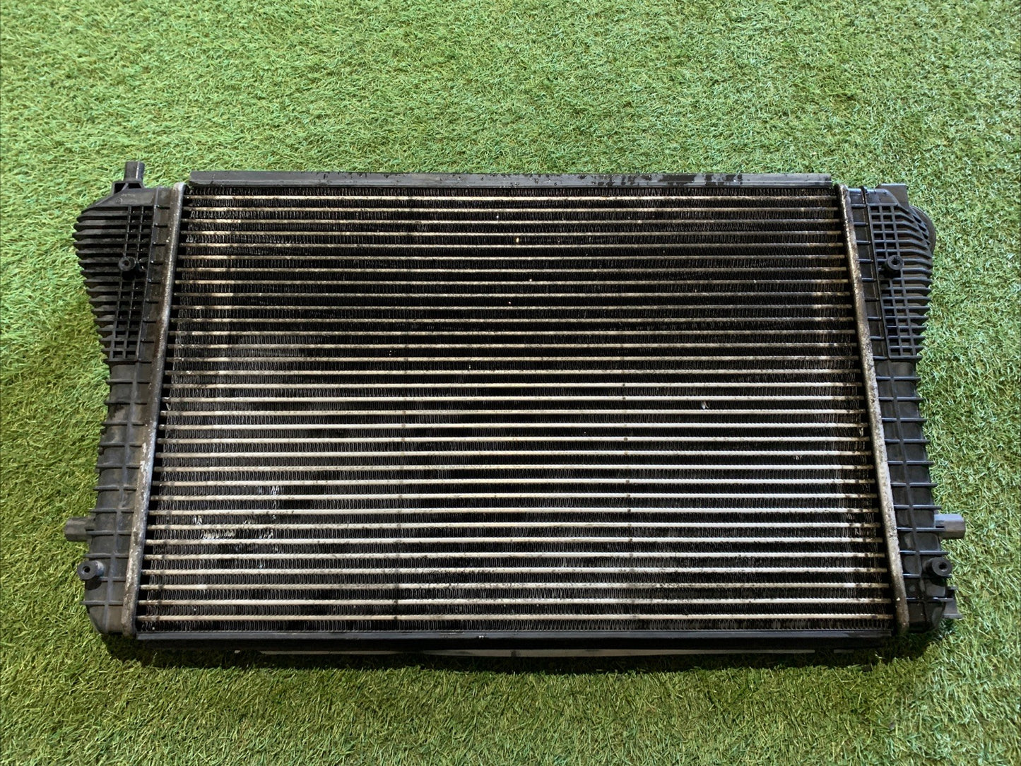 1K0145803E, RADIATORE INTERCOOLER VOLKSWAGEN GOLF 5 2.0 TDI