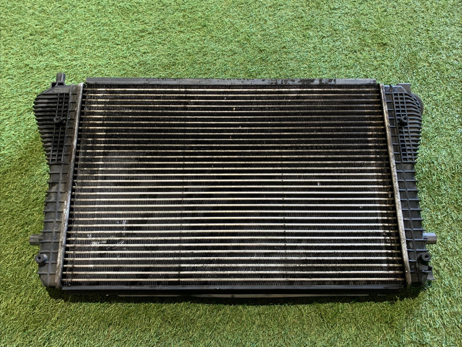 1K0145803E, RADIATORE INTERCOOLER VOLKSWAGEN GOLF 5 2.0 TDI