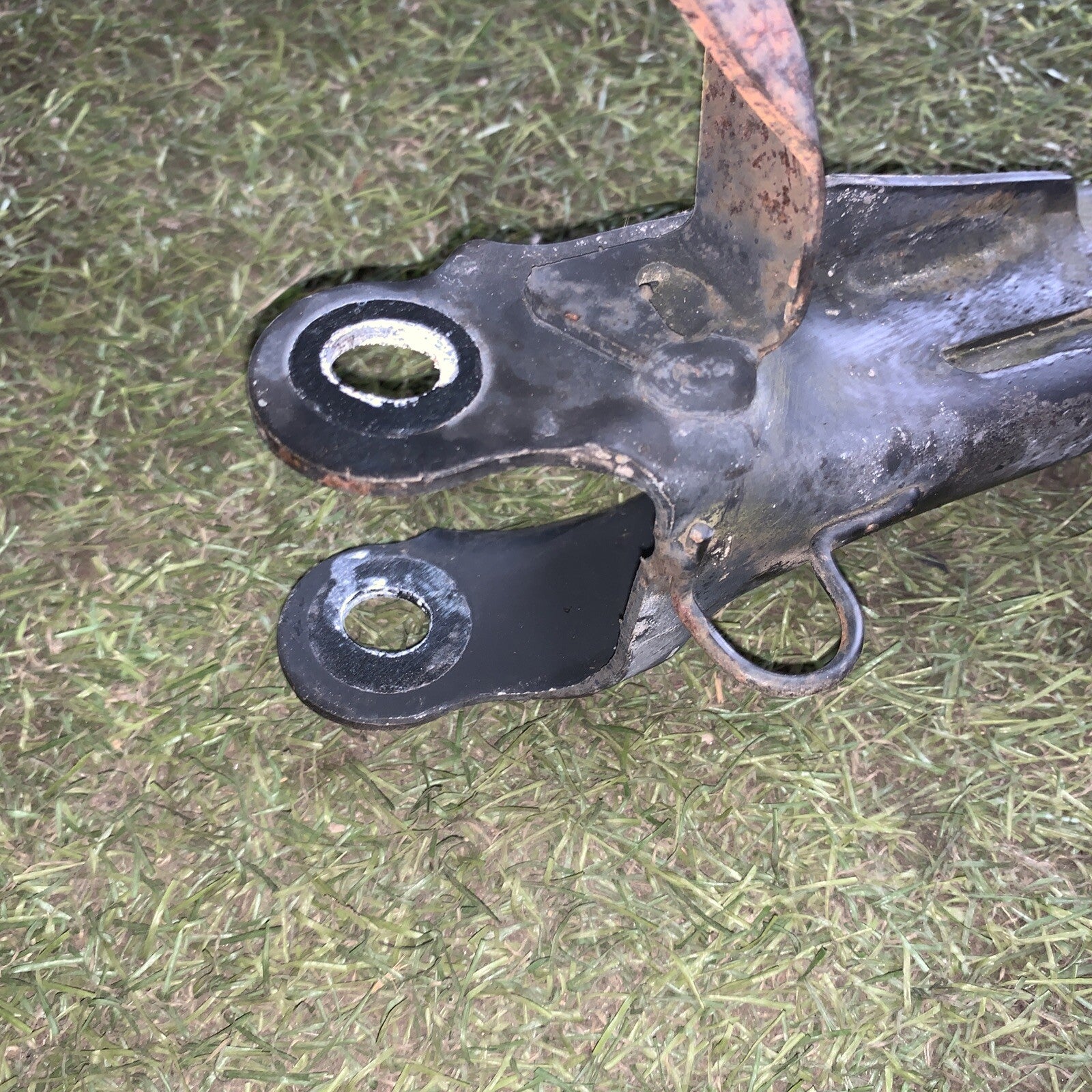 BRACCIO OSCILLANTE SUPERIORE POST DX ALFA ROMEO Giulietta Serie (940_) 51944437