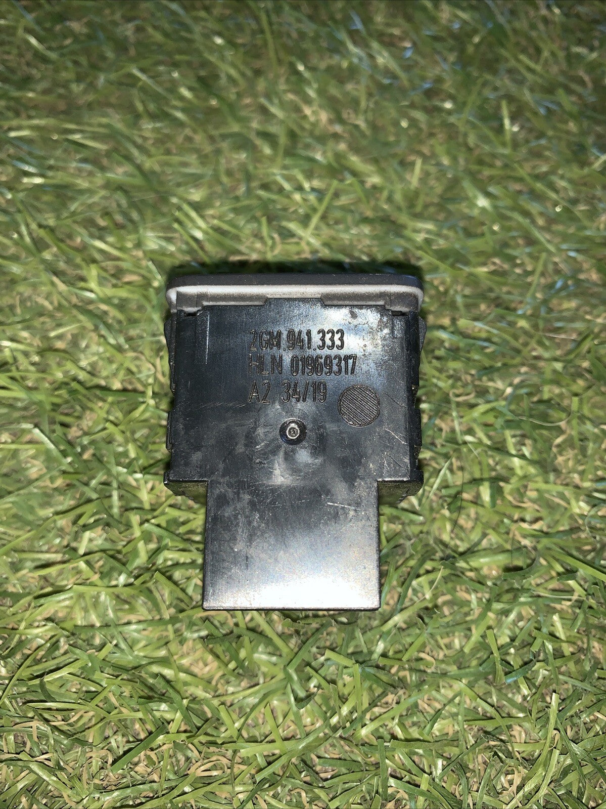 interruttore regolazione fari vw t cross 2GM941333