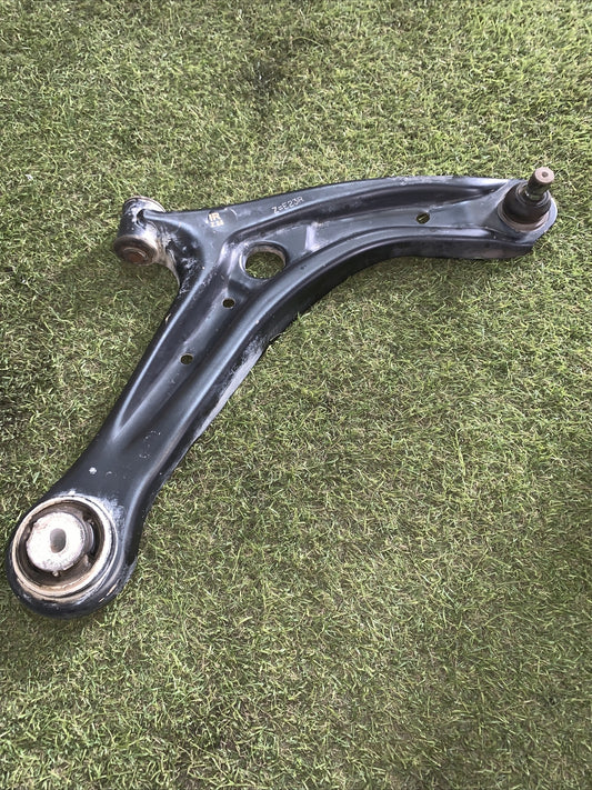 Braccio Oscillante Anteriore Destro Ford Fiesta 2010 1.4 Diesel