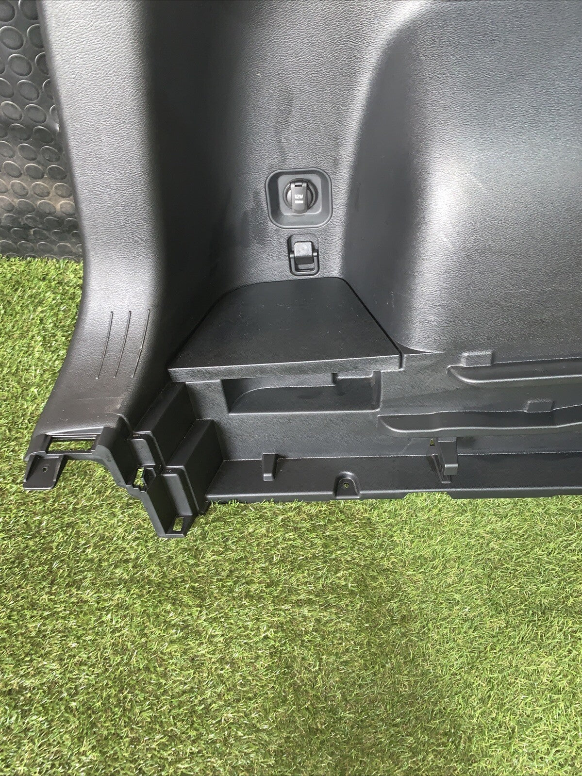 Copertura Bagagliaio Sinistro Kia Sportage 2023