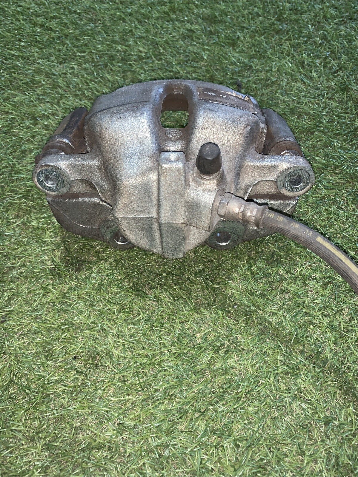 Pinza Freno Anteriore Destra Peugeot 2008 1 Serie 1.6 Diesel Y04792A