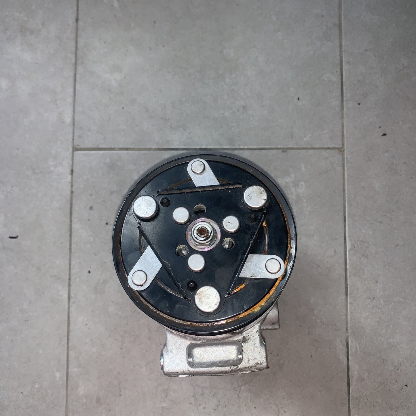 COMPRESSORE ARIA CONDIZIONATA VOLKSWAGEN T-CROSS Serie 3Q0816803E Benzina