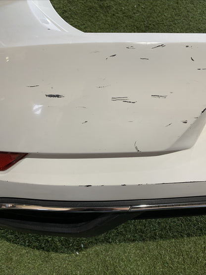 Paraurti Posteriore Volkswagen Golf 7.5 Con Sensori Di Parcheggio