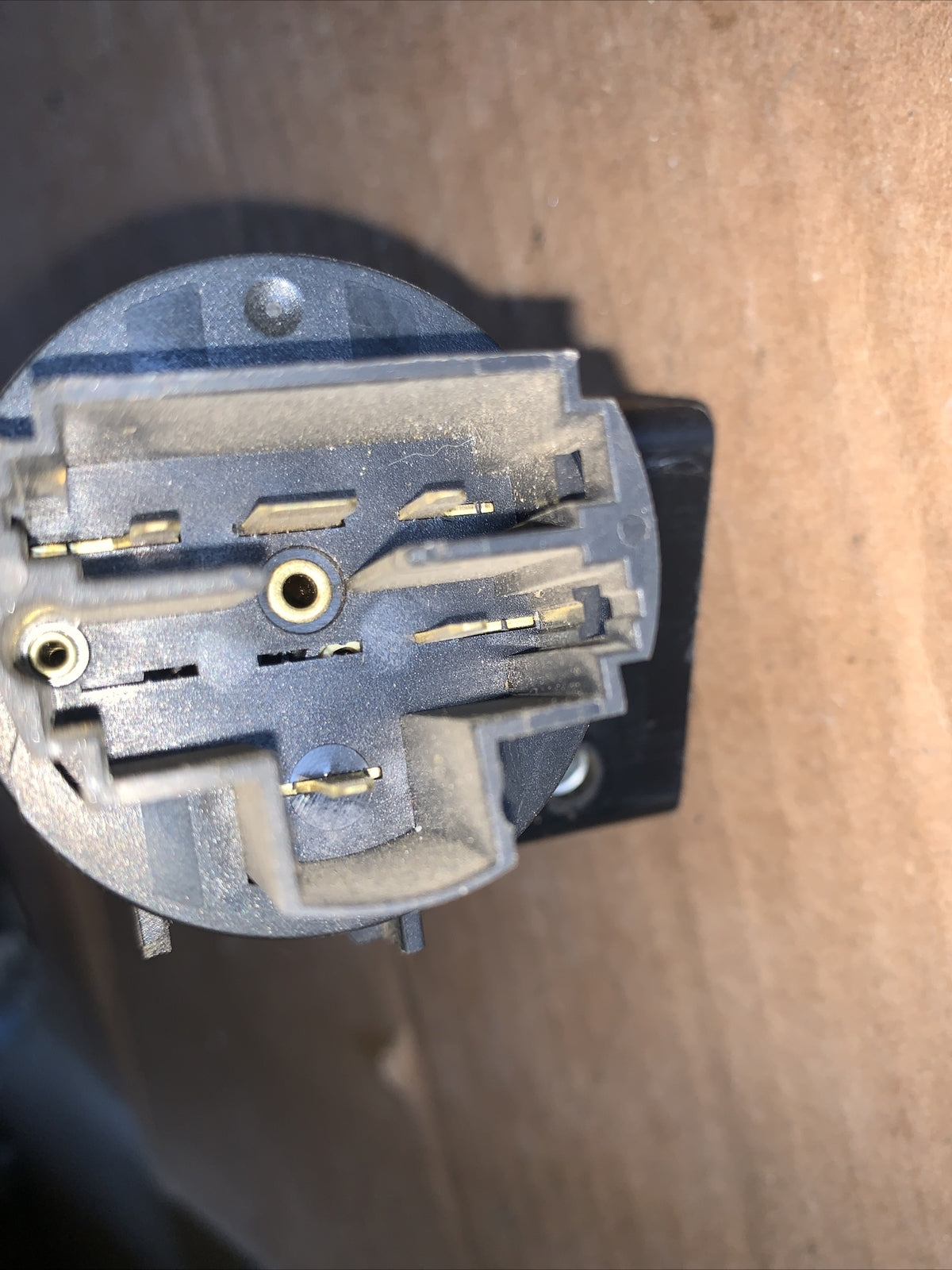 RICAMBI USATI 61001500 BLOCCHETTO ACCENSIONE FIAT Stilo S. Wagon   2007 1 497541