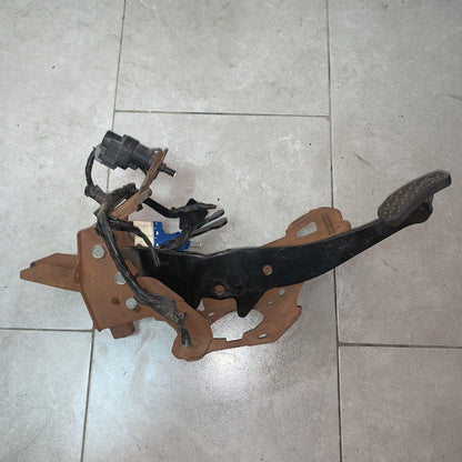 PEDALIERA FRENO FORD FIESTA 6 Serie