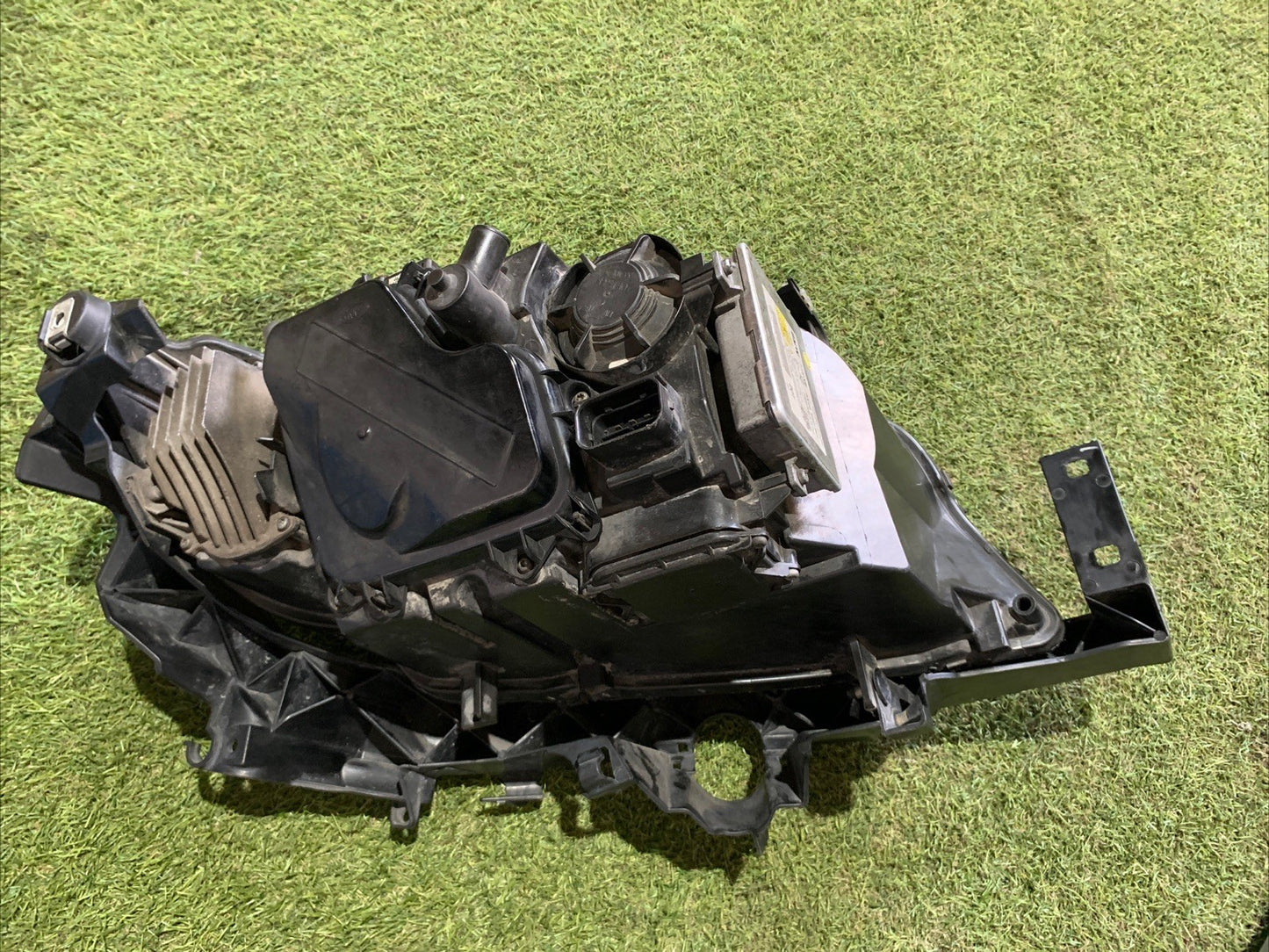 FARO ANTERIORE SINISTRO BMW SERIE 3 E90/E91 (08-13) 631172025899